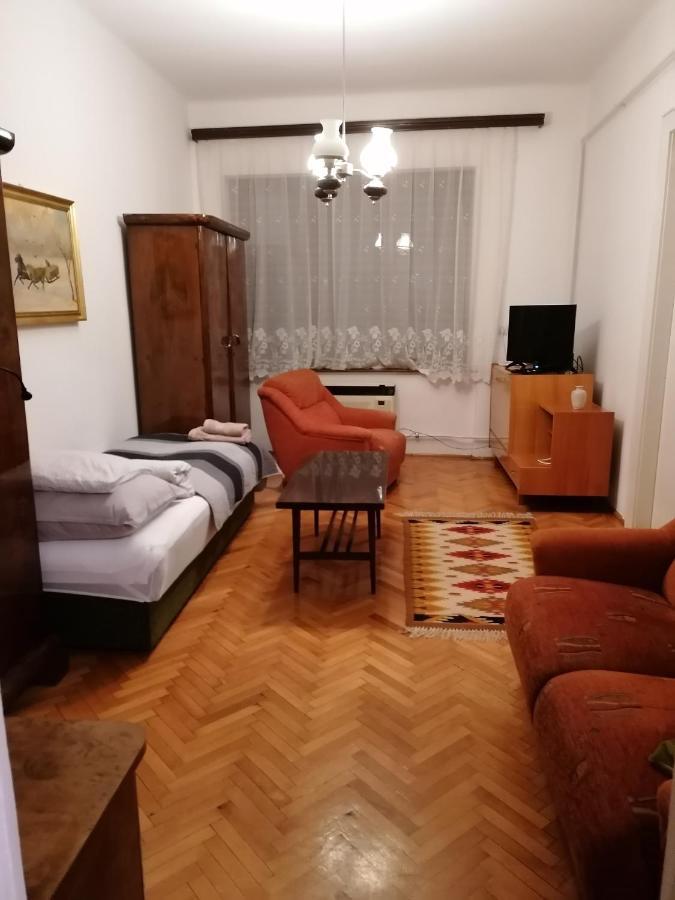 Szatmari Apartman Miskolc Exterior foto